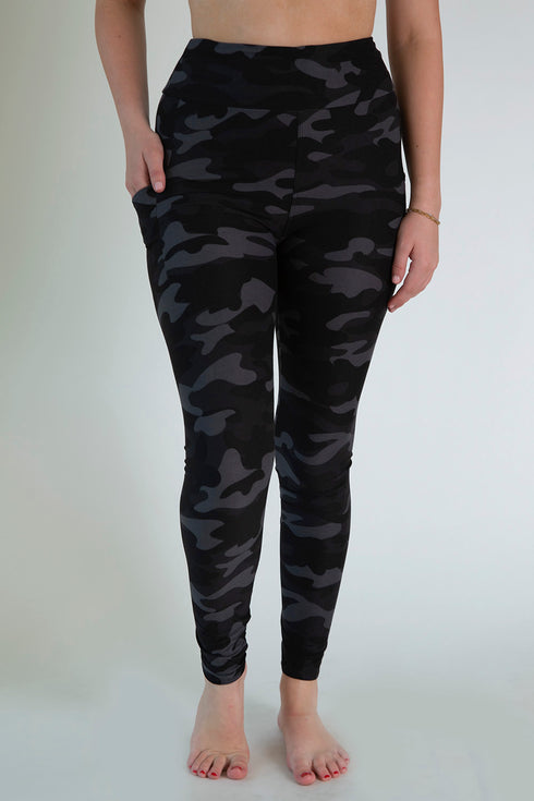 Dark Camo Print Pocket Leggings