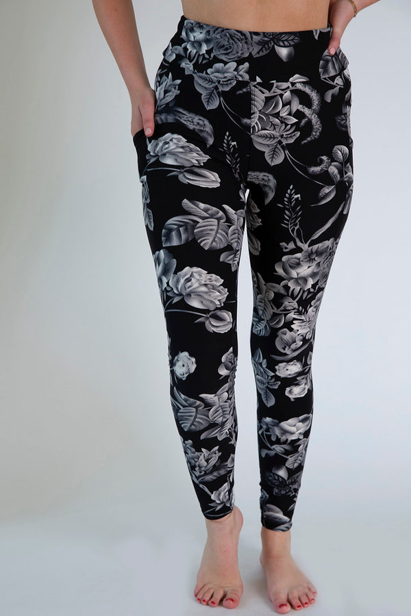 Black and White Floral Print Pocket Leggings